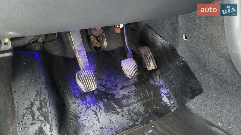 Універсал Volvo V50 2010 в Сумах