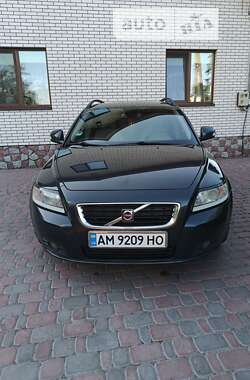 Универсал Volvo V50 2010 в Житомире