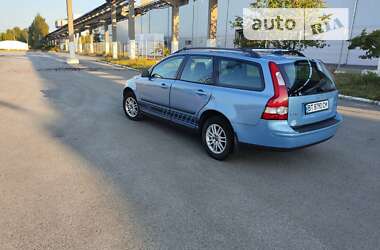 Универсал Volvo V50 2005 в Обухове