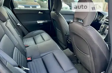 Volvo V50 2006