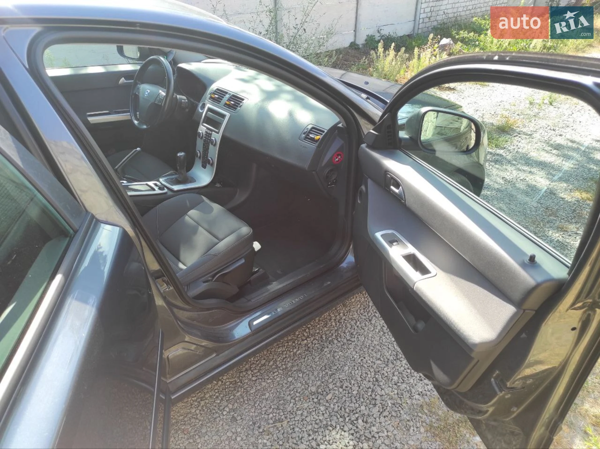 2011 Volvo V50 - мініатюра 2