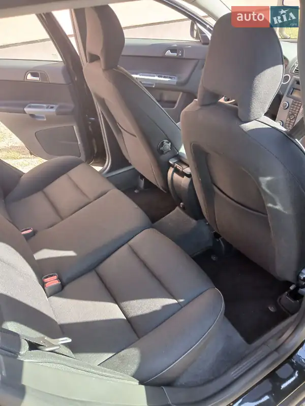 Volvo V50 2011 VIN YV1MW84E1B2622356 фото оголошення 37 з 70