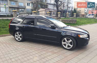 Універсал Volvo V50 2010 в Стрию