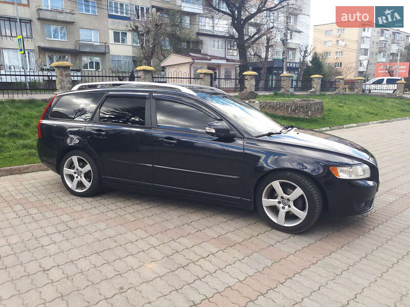 Универсал Volvo V50 2010 в Стрые