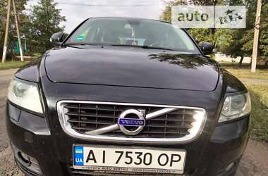 Универсал Volvo V50 2011 в Сарате