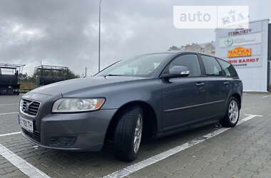 Универсал Volvo V50 2009 в Львове