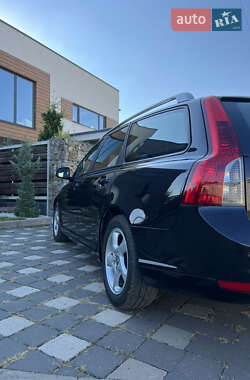 Универсал Volvo V50 2011 в Стрые