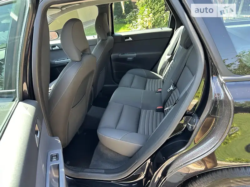 Volvo V50 2009