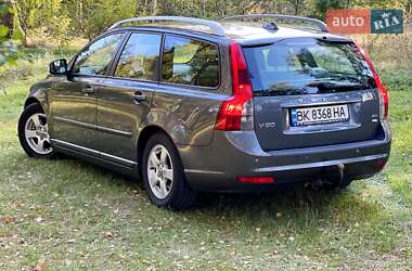 Универсал Volvo V50 2009 в Львове