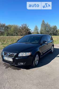 Универсал Volvo V50 2011 в Костополе