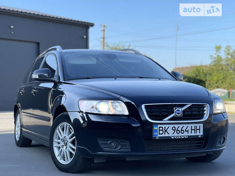 Универсал Volvo V50 2009 в Млинове
