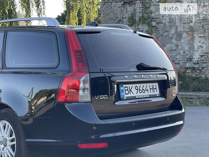 Универсал Volvo V50 2009 в Млинове