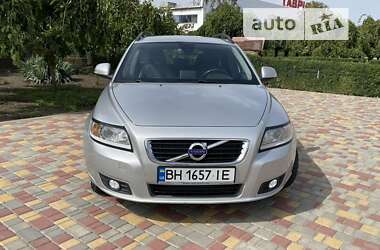 Універсал Volvo V50 2011 в Сараті