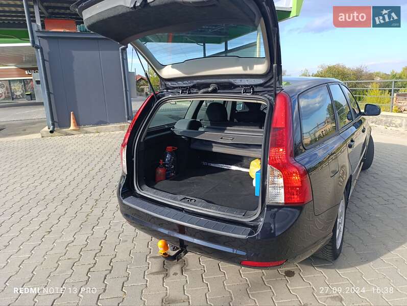 Универсал Volvo V50 2011 в Косове фото 14 Универсал Volvo V50 2011 в Косове