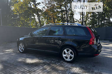 Универсал Volvo V50 2012 в Тернополе