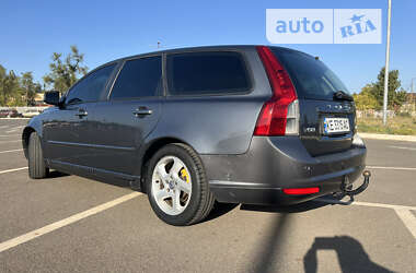 Универсал Volvo V50 2010 в Кривом Роге