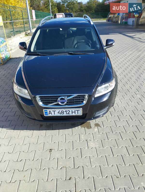 Volvo V50 2011