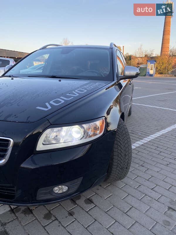 Універсал Volvo V50 2011 в Івано-Франківську