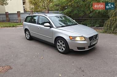 Универсал Volvo V50 2010 в Киеве