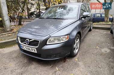 Універсал Volvo V50 2010 в Львові