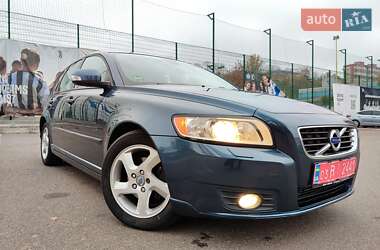 Універсал Volvo V50 2011 в Києві