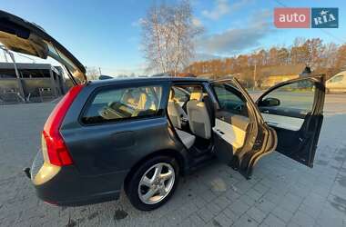 Универсал Volvo V50 2012 в Долине