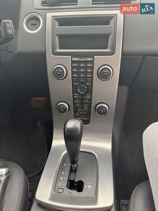 Універсал Volvo V50 2009 в Києві фото 8 Універсал Volvo V50 2009 в Києві