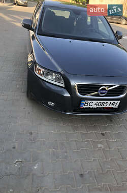 Универсал Volvo V50 2011 в Самборе