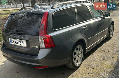 Універсал Volvo V50 2011 в Дніпрі