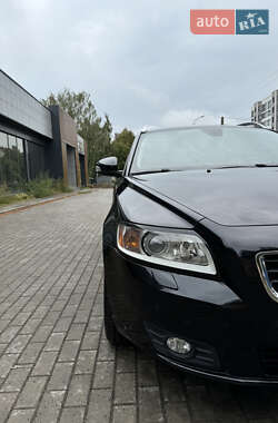 Універсал Volvo V50 2011 в Березному