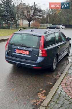 Универсал Volvo V50 2010 в Луцке