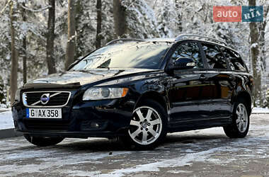 Универсал Volvo V50 2010 в Дрогобыче