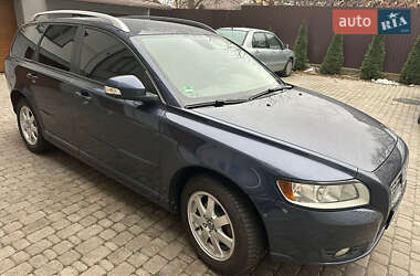 Универсал Volvo V50 2012 в Киеве