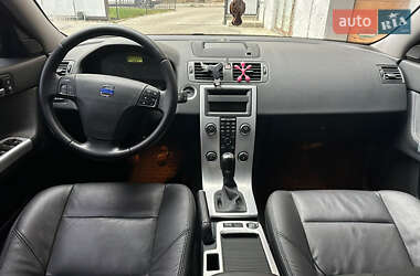 Универсал Volvo V50 2012 в Киеве