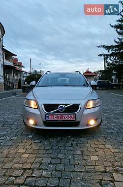 Універсал Volvo V50 2010 в Золочеві