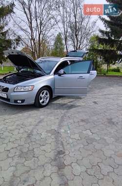 Универсал Volvo V50 2012 в Дубно