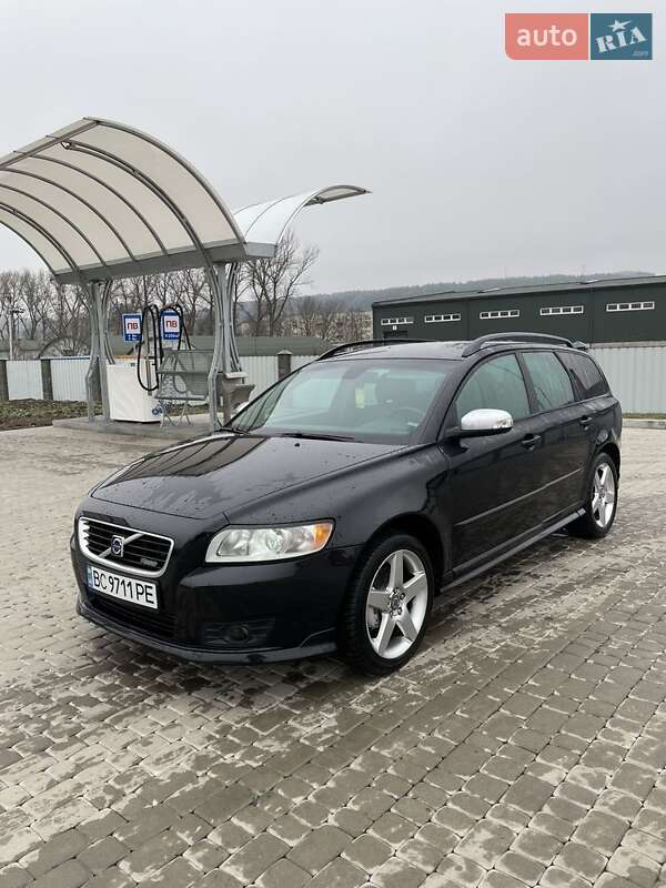 Універсал Volvo V50 2009 в Тернополі