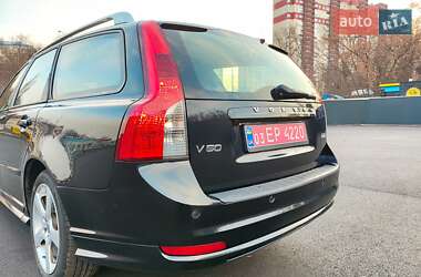 Универсал Volvo V50 2011 в 