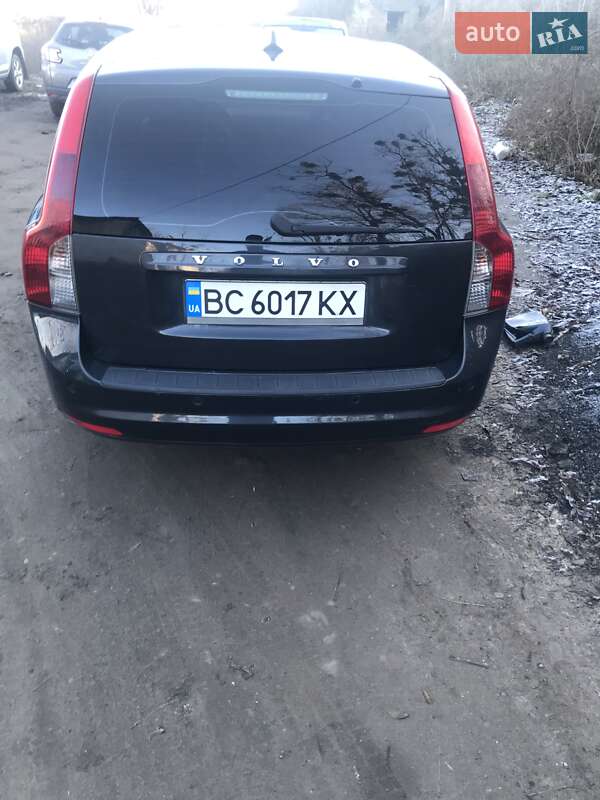 Універсал Volvo V50 2010 в Шептицькому
