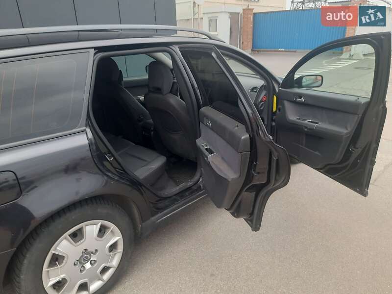 Volvo V50 2006