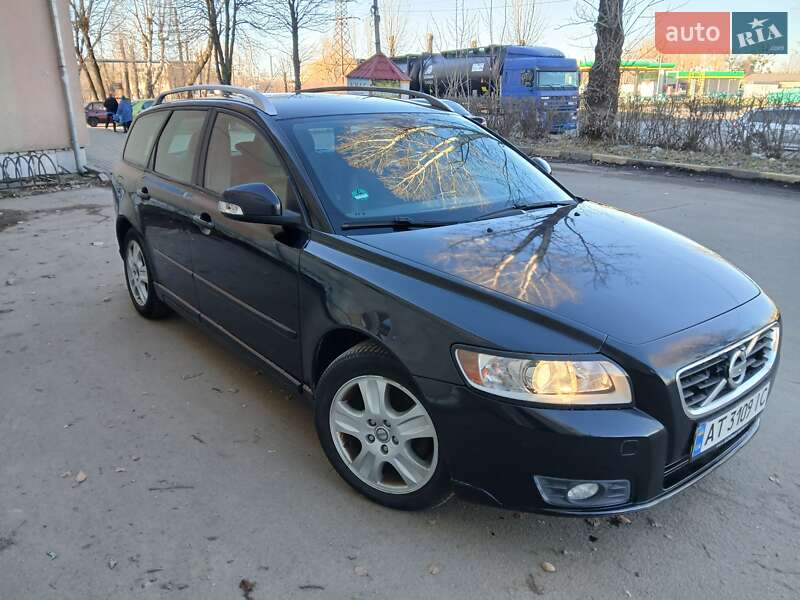 Універсал Volvo V50 2012 в Івано-Франківську