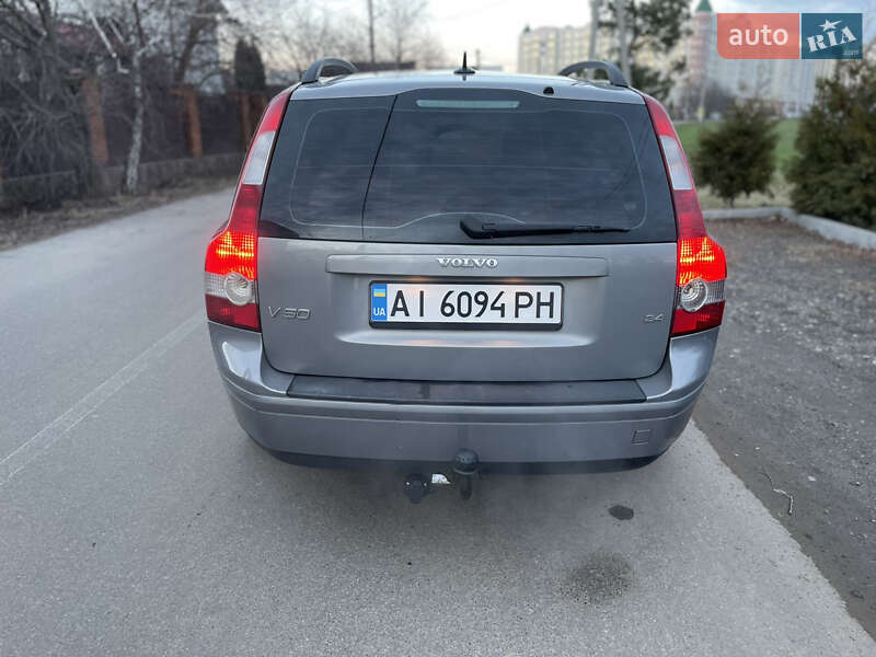 Универсал Volvo V50 2004 в Киеве