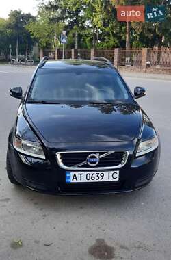 Універсал Volvo V50 2011 в Городенці