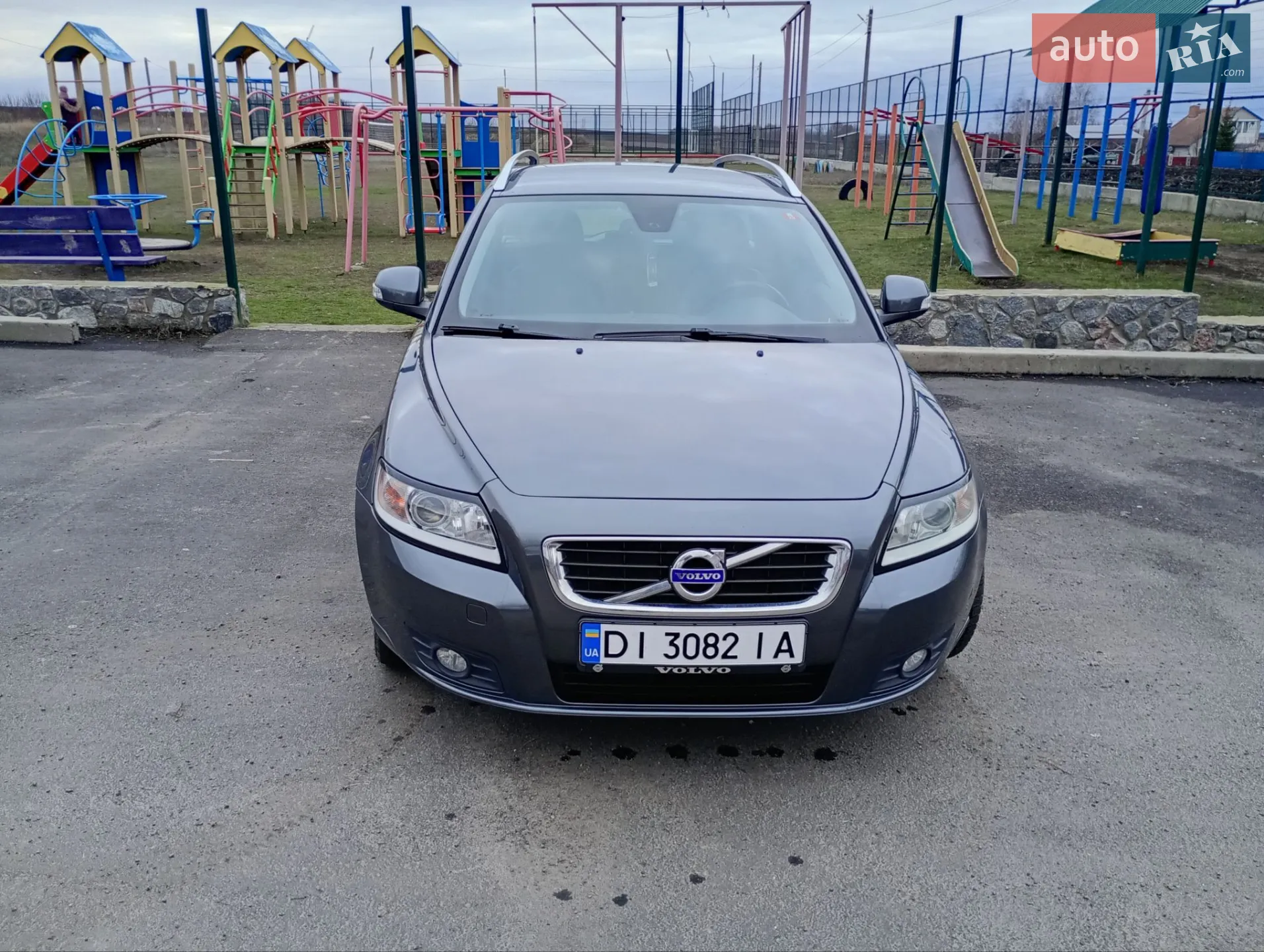 2011 Volvo V50 - мініатюра 3