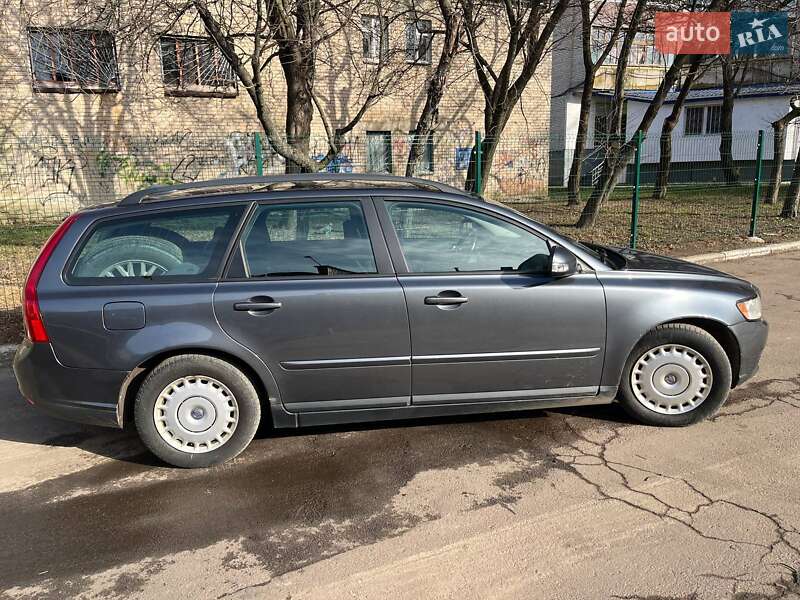 Универсал Volvo V50 2011 в Луцке фото 12 Универсал Volvo V50 2011 в Луцке