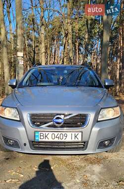 Универсал Volvo V50 2010 в Вараше