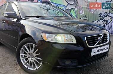 Универсал Volvo V50 2008 в Киеве