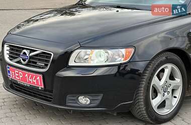 Універсал Volvo V50 2012 в Бродах