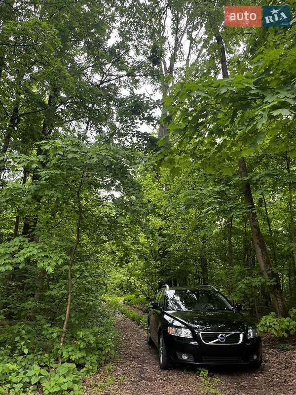 Универсал Volvo V50 2011 в Харькове