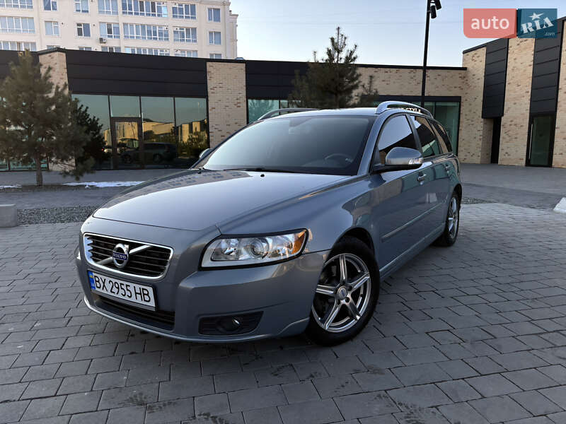 Volvo V50 2011